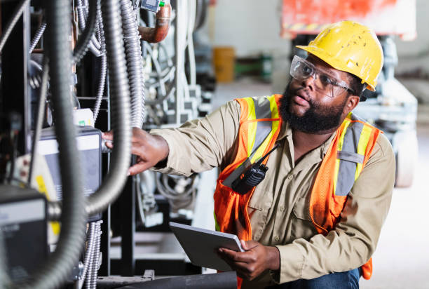 Best 24-Hour Electrician  in Petersburg, MI
